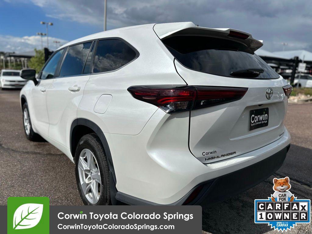 used 2024 Toyota Highlander car, priced at $34,000