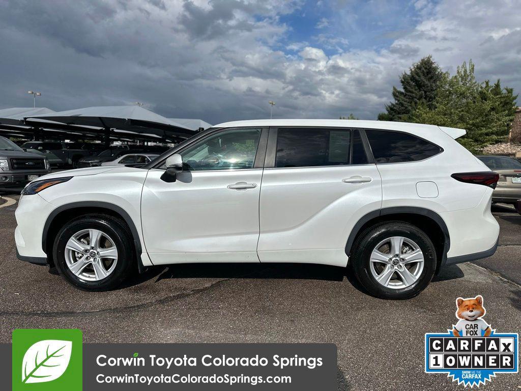 used 2024 Toyota Highlander car, priced at $34,000