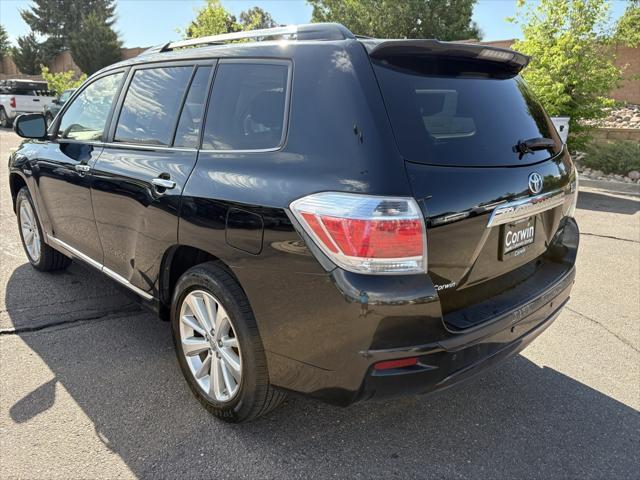 used 2013 Toyota Highlander Hybrid car, priced at $9,000