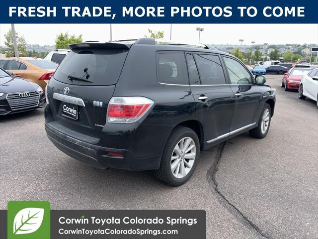 used 2013 Toyota Highlander Hybrid car, priced at $11,500