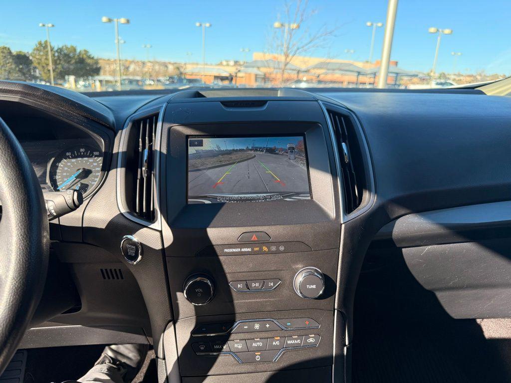 used 2020 Ford Edge car, priced at $14,000