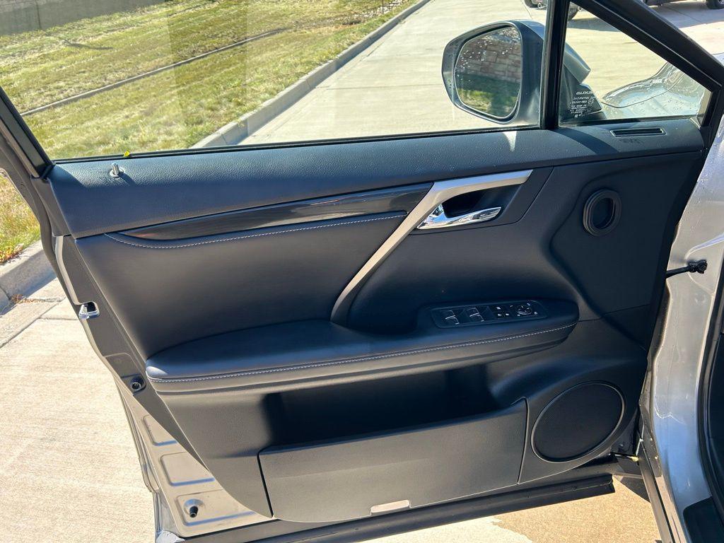 used 2021 Lexus RX 350L car, priced at $33,000