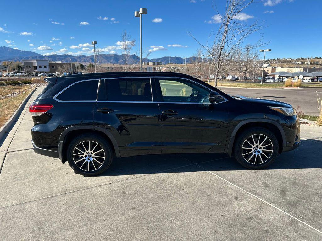 used 2018 Toyota Highlander car, priced at $23,000