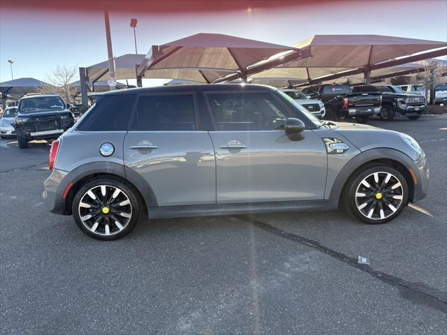 used 2016 MINI Hardtop car, priced at $12,000