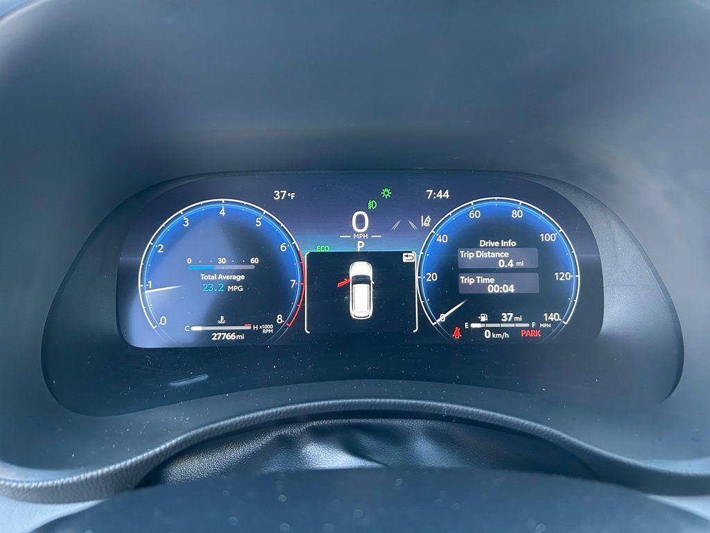 used 2023 Toyota Highlander car, priced at $43,500