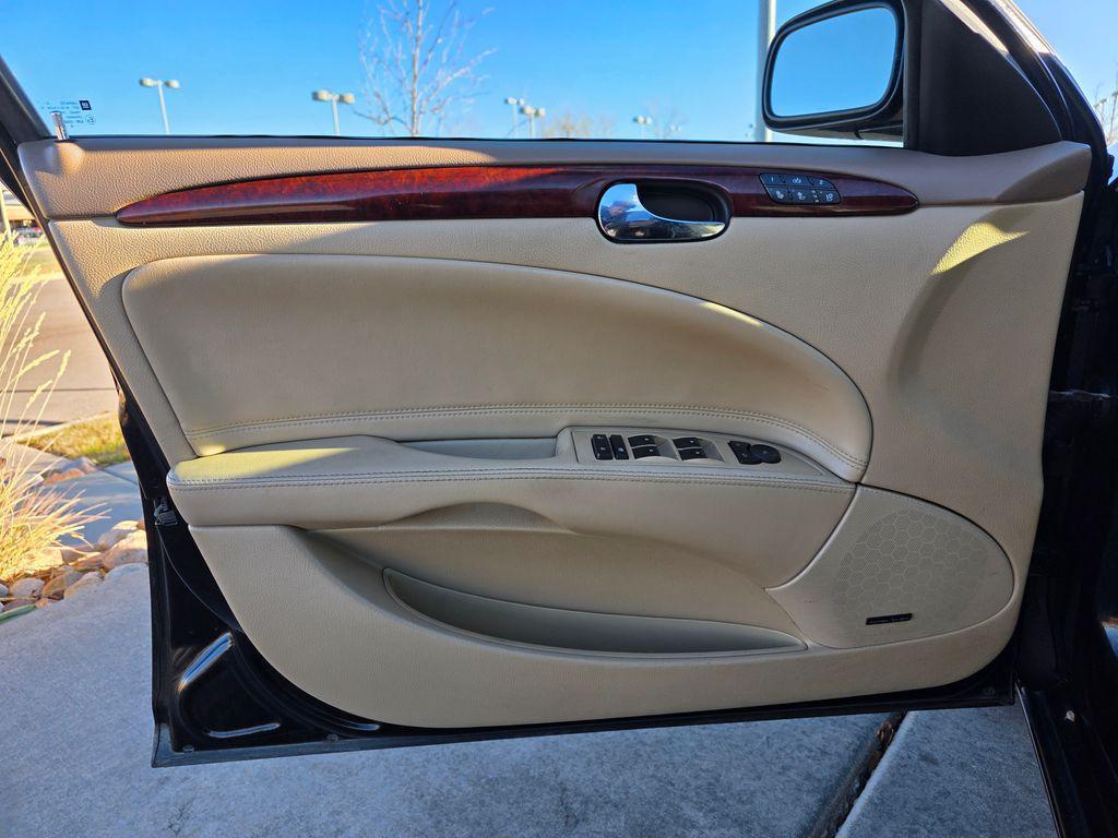 used 2006 Buick Lucerne car, priced at $6,000