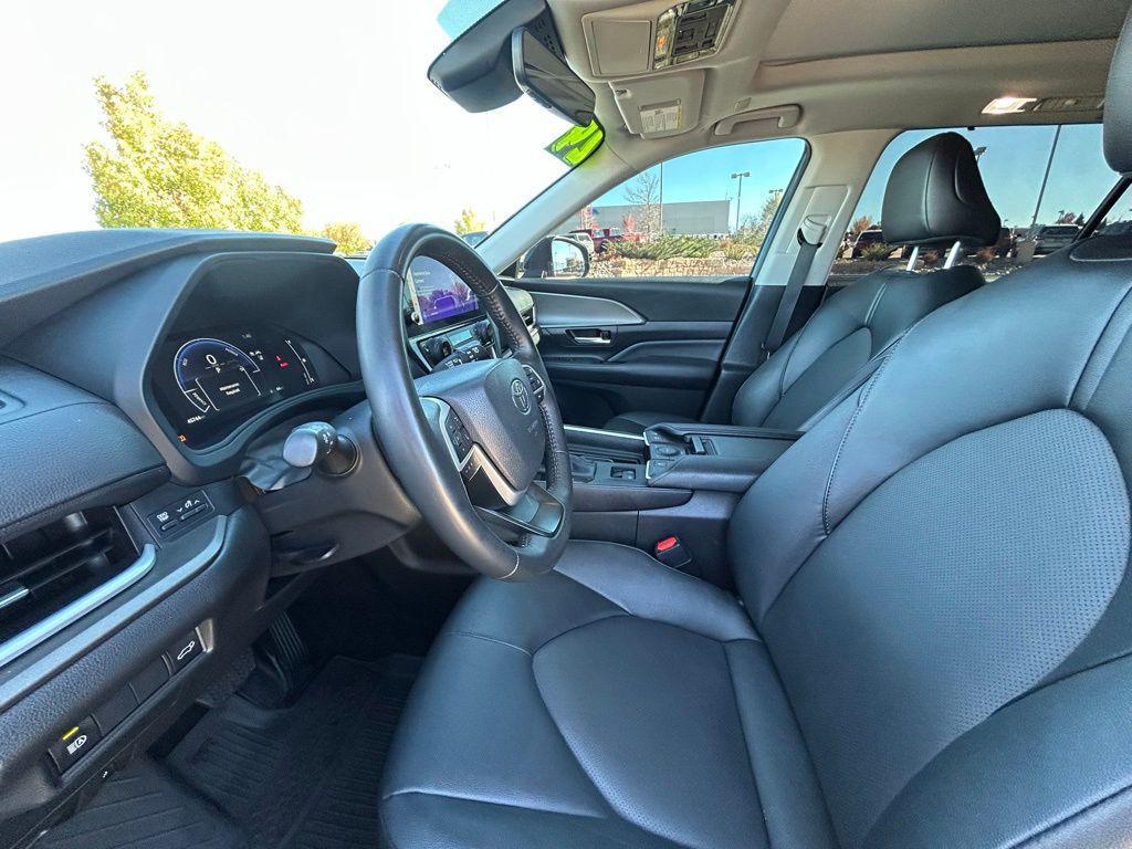 used 2024 Toyota Grand Highlander Hybrid car, priced at $47,000