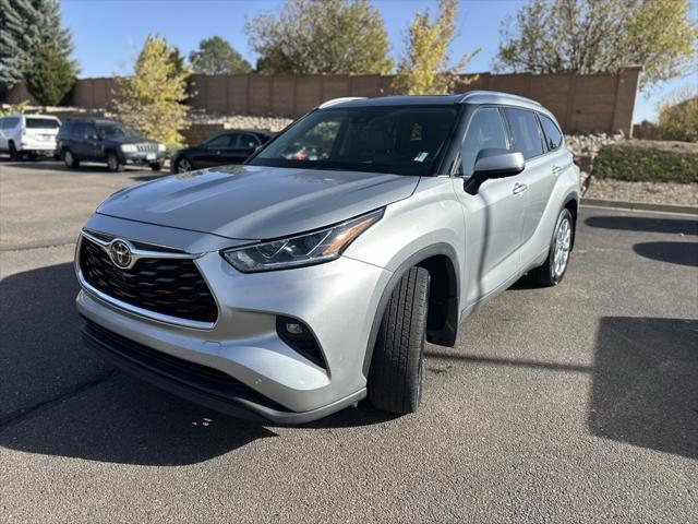 used 2021 Toyota Highlander car, priced at $32,750