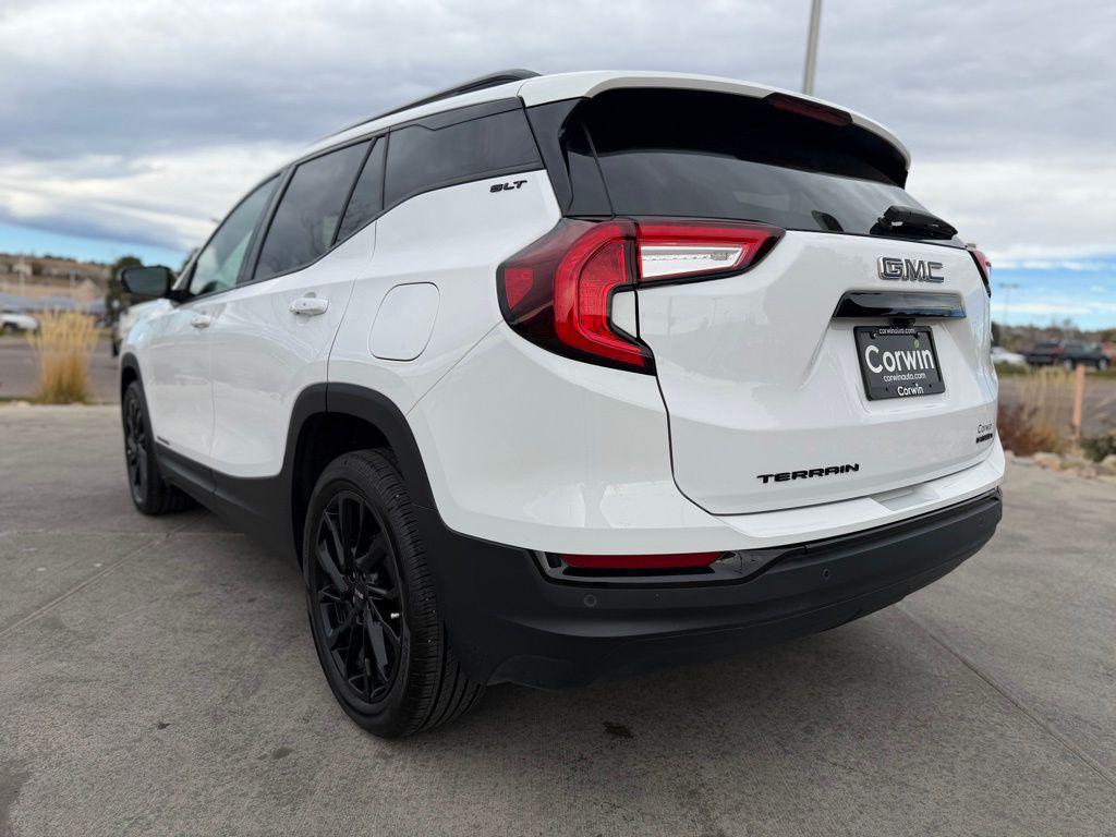 used 2024 GMC Terrain car, priced at $28,000
