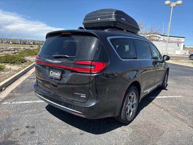 used 2022 Chrysler Pacifica car, priced at $32,000