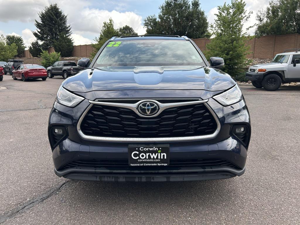 used 2022 Toyota Highlander car, priced at $37,500