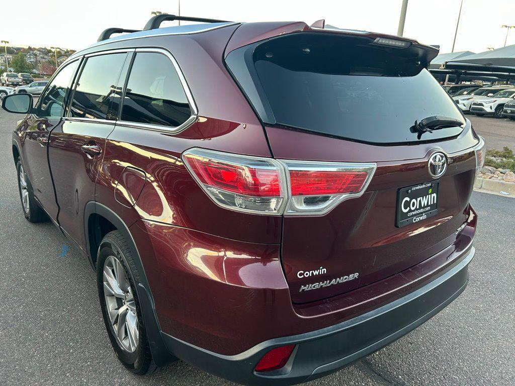 used 2014 Toyota Highlander car, priced at $14,000