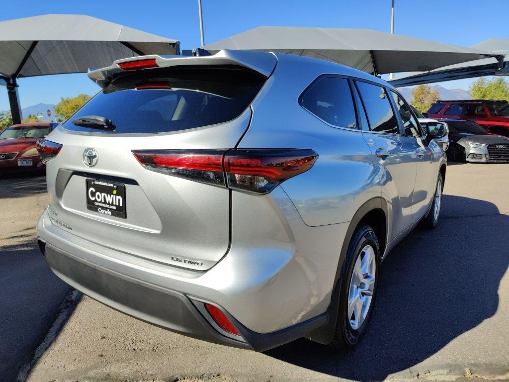 used 2024 Toyota Highlander car, priced at $33,000