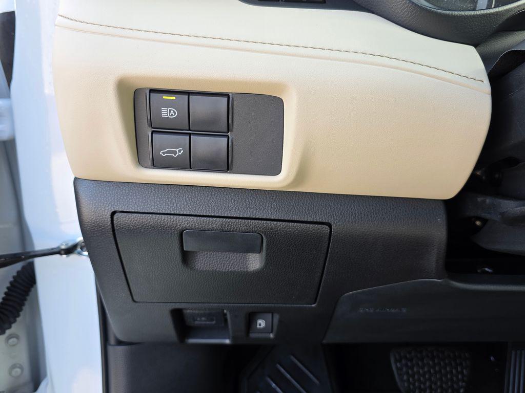 used 2023 Toyota Highlander Hybrid car, priced at $42,500