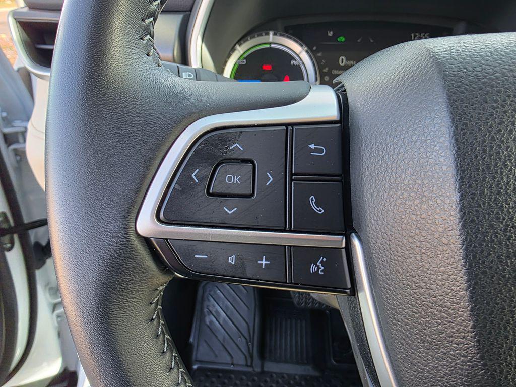 used 2023 Toyota Highlander Hybrid car, priced at $42,500