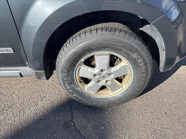 used 2008 Ford Escape car, priced at $7,500