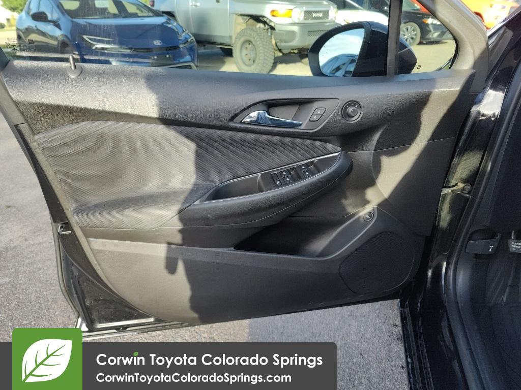 used 2019 Chevrolet Cruze car, priced at $10,000