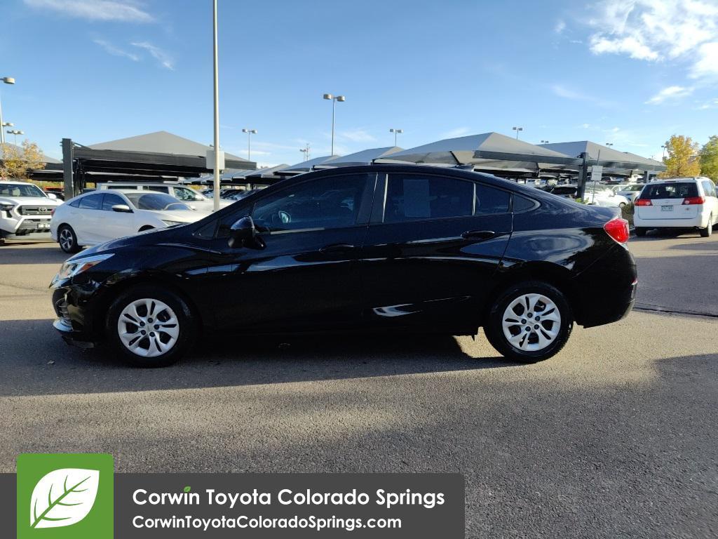 used 2019 Chevrolet Cruze car, priced at $10,000