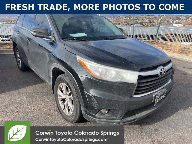 used 2015 Toyota Highlander car, priced at $15,500