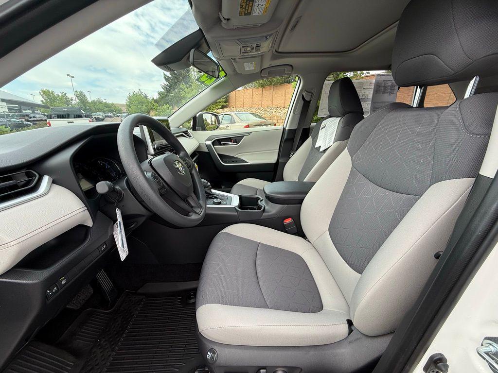 used 2025 Toyota RAV4 Hybrid car, priced at $39,000