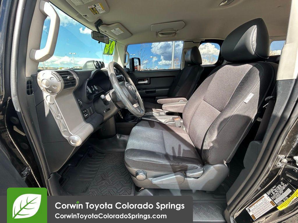 used 2008 Toyota FJ Cruiser car, priced at $14,000