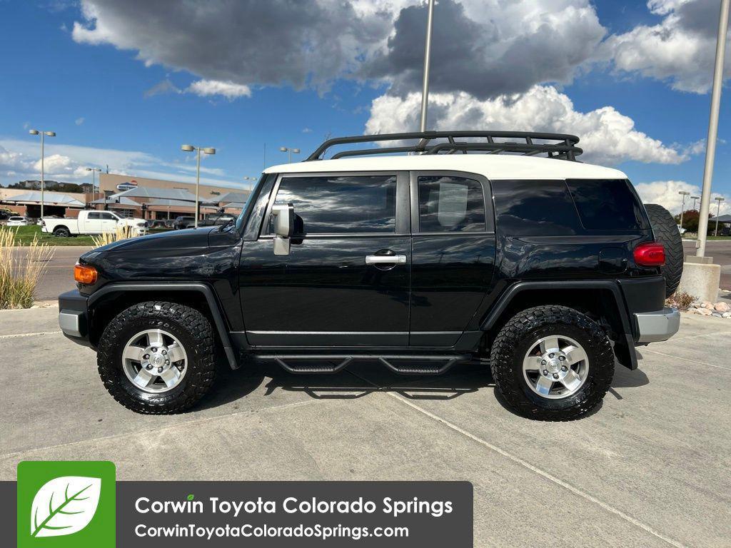 used 2008 Toyota FJ Cruiser car, priced at $14,000