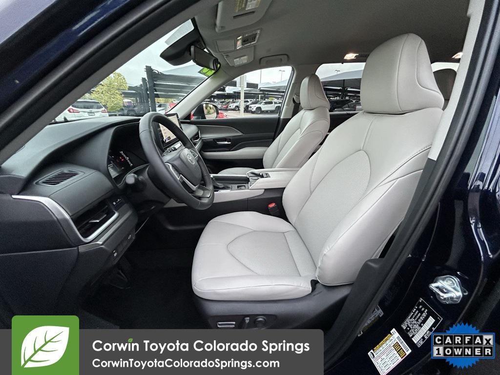 used 2025 Toyota Grand Highlander car, priced at $48,000