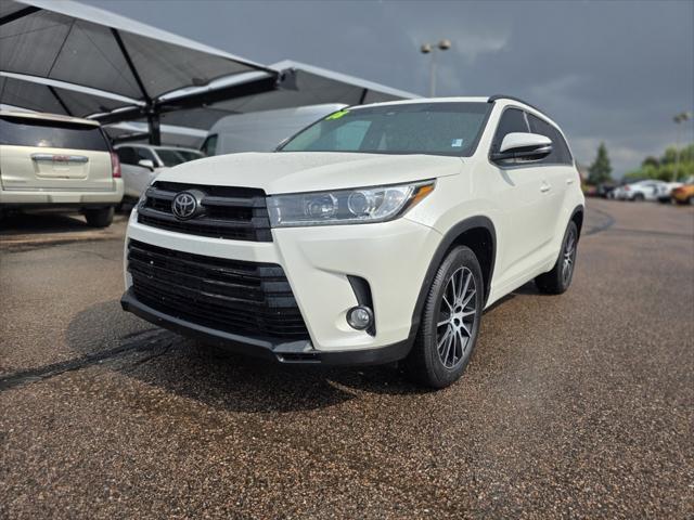 used 2018 Toyota Highlander car, priced at $23,500