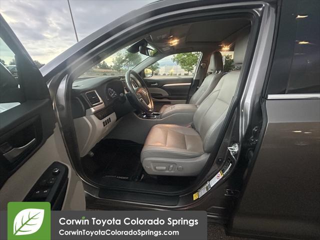 used 2019 Toyota Highlander car, priced at $26,500
