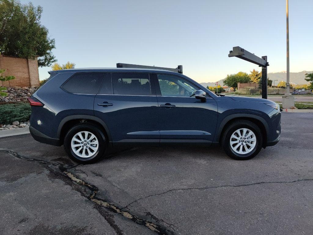 used 2025 Toyota Grand Highlander car, priced at $46,500