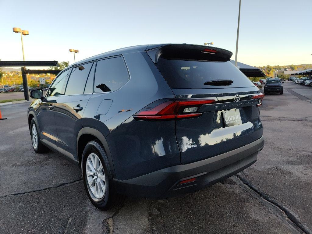 used 2025 Toyota Grand Highlander car, priced at $46,500