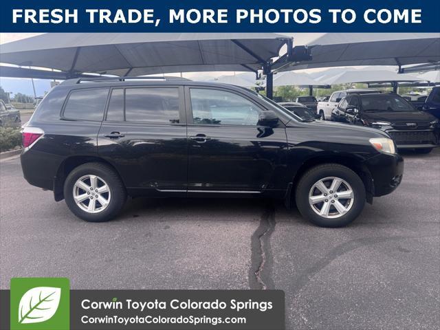 used 2010 Toyota Highlander car, priced at $9,500