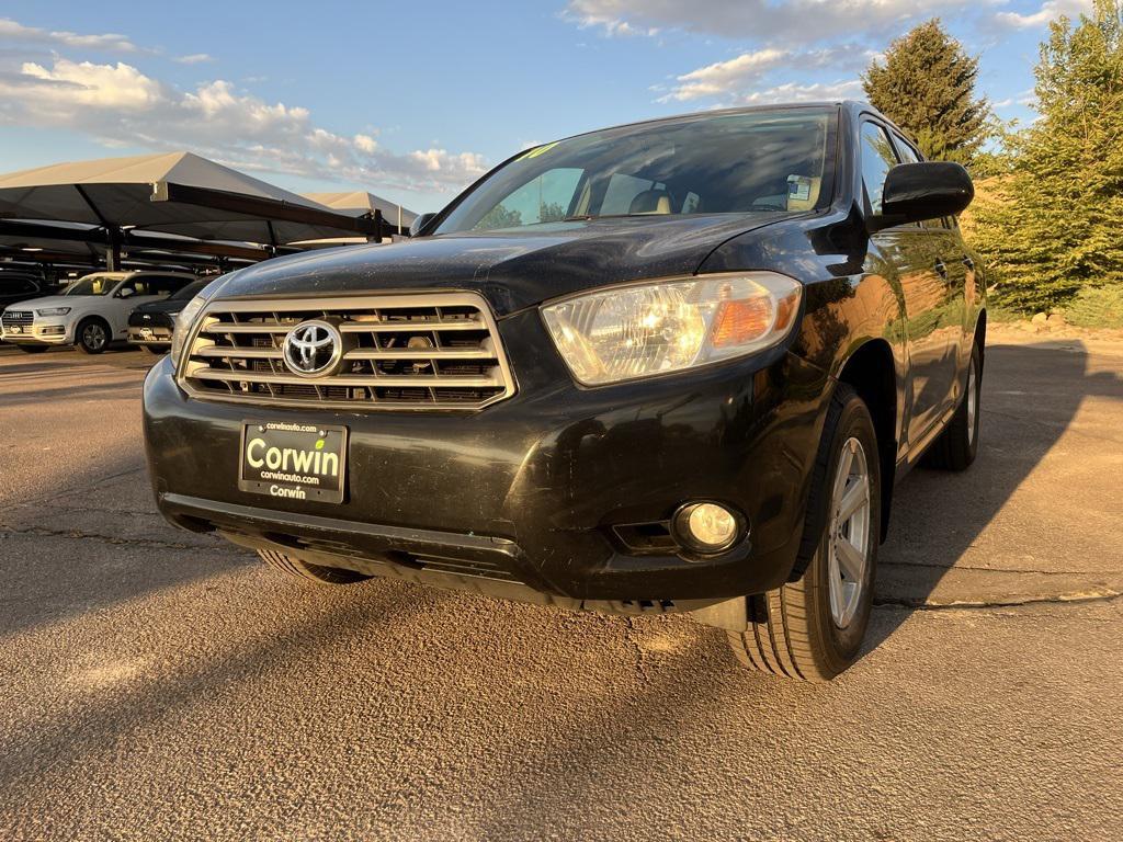 used 2010 Toyota Highlander car, priced at $7,500