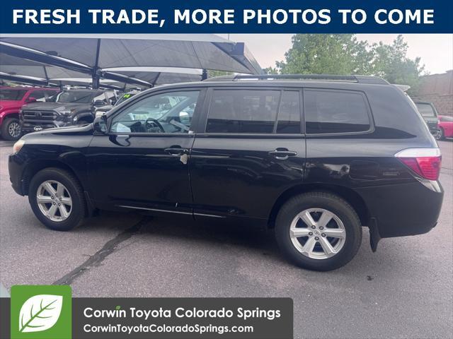 used 2010 Toyota Highlander car, priced at $9,500