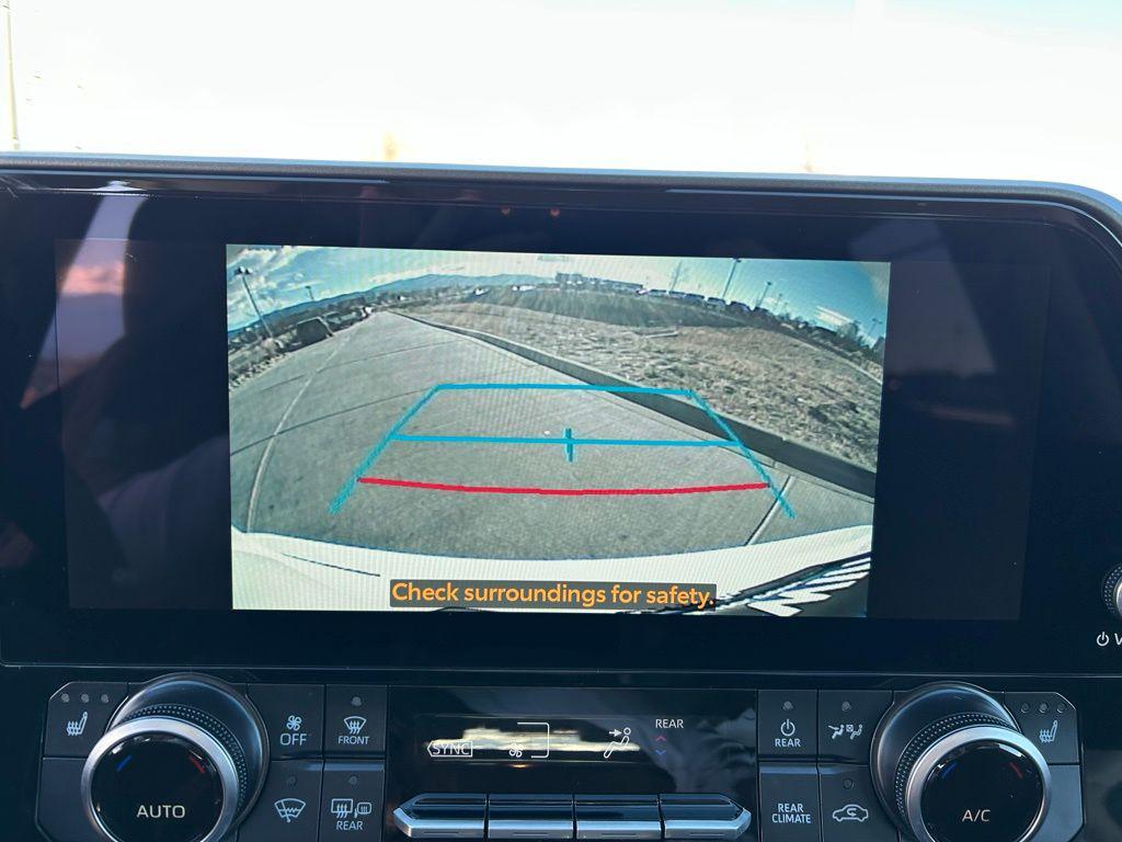 used 2025 Toyota Highlander Hybrid car, priced at $53,056