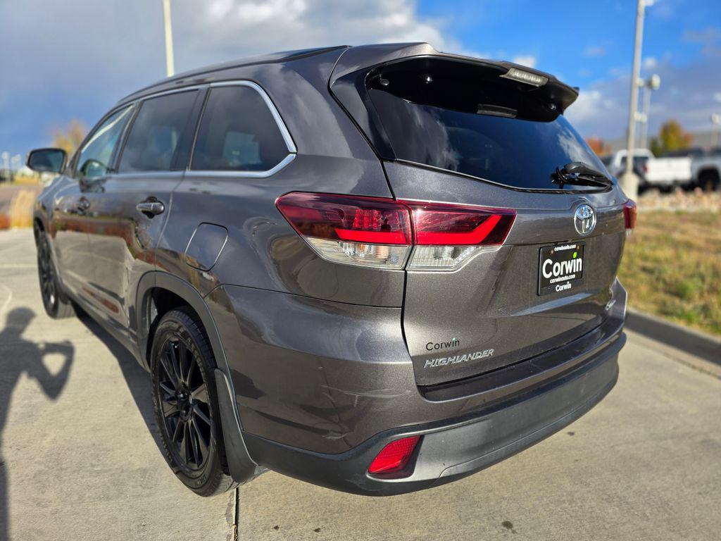 used 2019 Toyota Highlander car, priced at $22,500