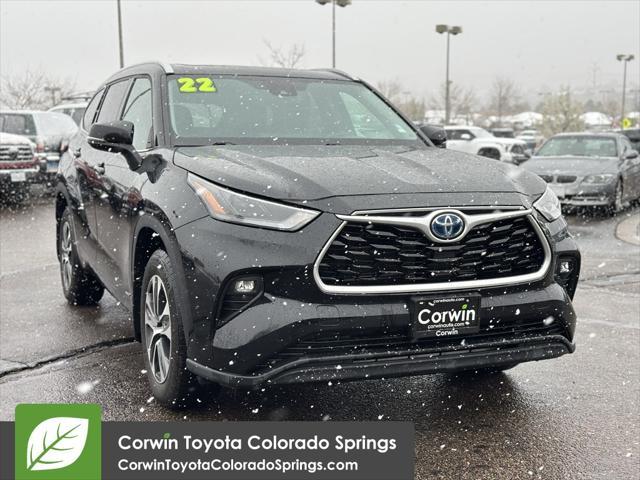 used 2022 Toyota Highlander Hybrid car, priced at $37,500
