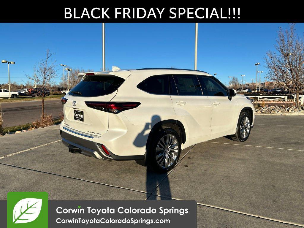 new 2026 Toyota Highlander car, priced at $56,042