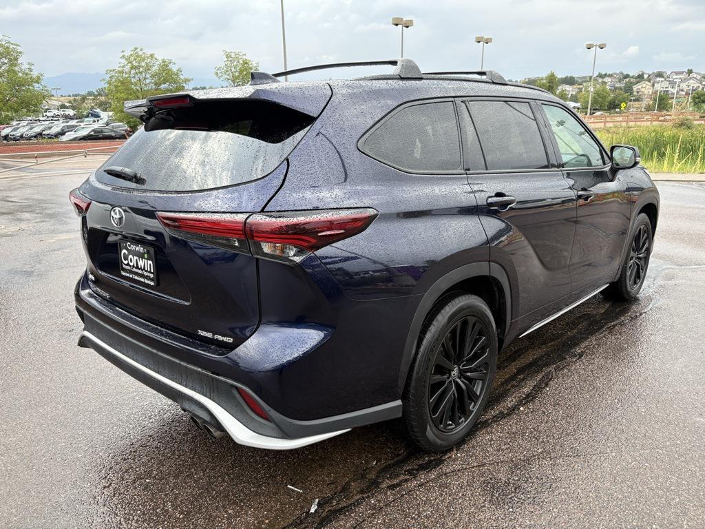 used 2024 Toyota Highlander car, priced at $42,500