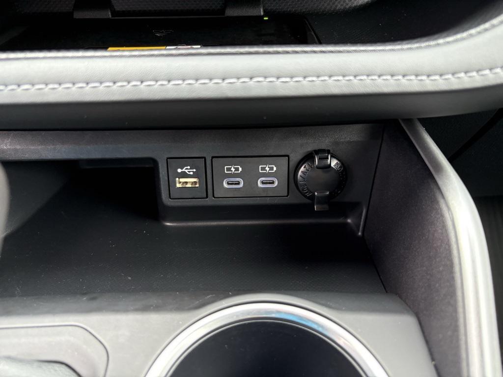 used 2024 Toyota Highlander car, priced at $42,500
