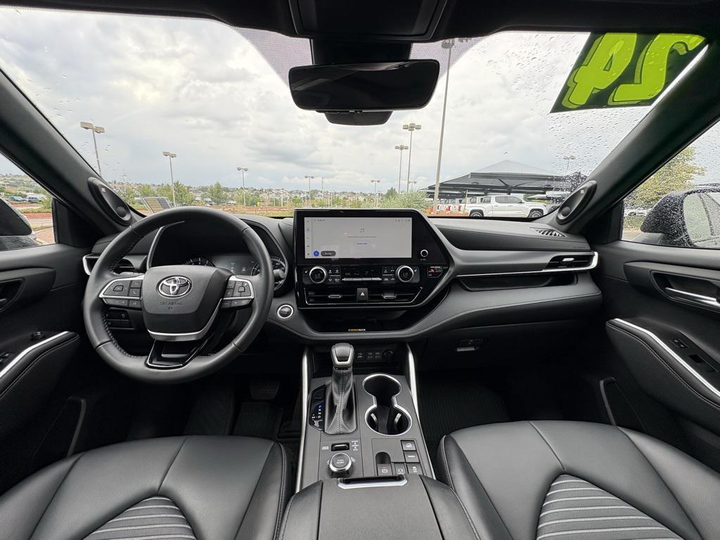 used 2024 Toyota Highlander car, priced at $42,500