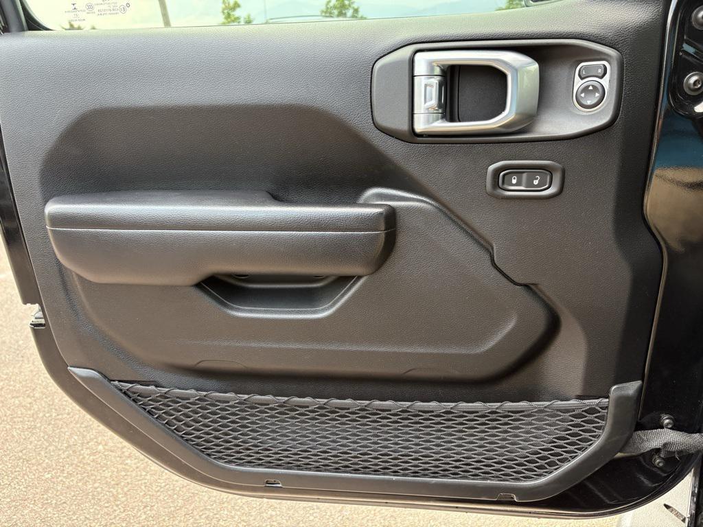 used 2021 Jeep Wrangler Unlimited car, priced at $34,000