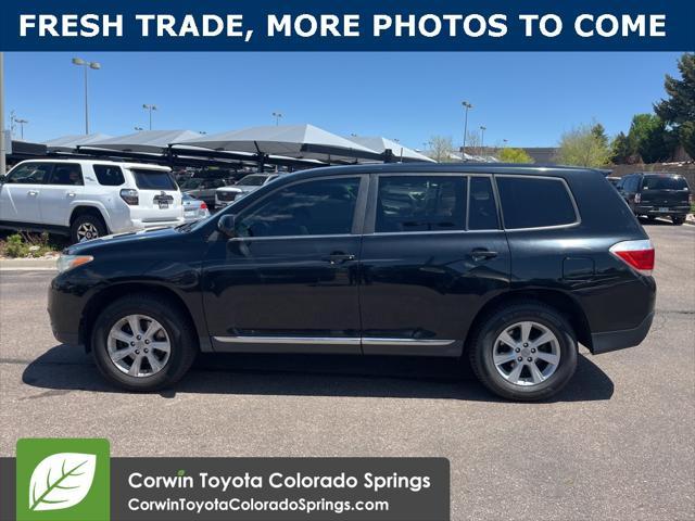 used 2013 Toyota Highlander car, priced at $12,500