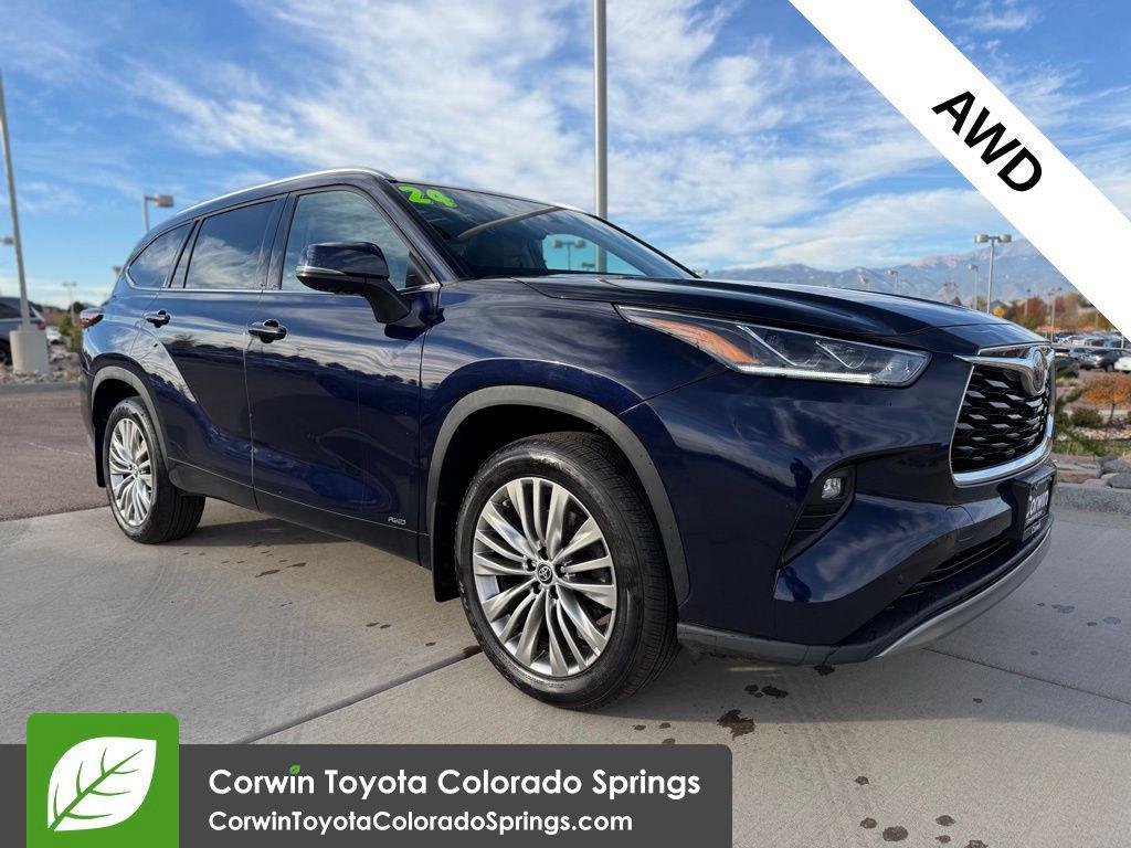 used 2024 Toyota Highlander Hybrid car, priced at $49,000