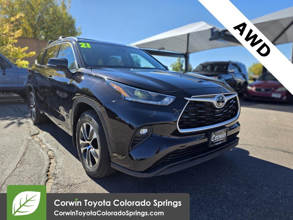used 2021 Toyota Highlander car, priced at $33,000