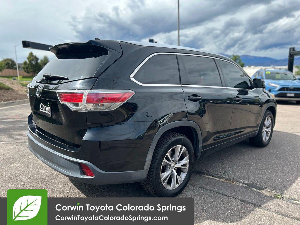 used 2014 Toyota Highlander car, priced at $12,000