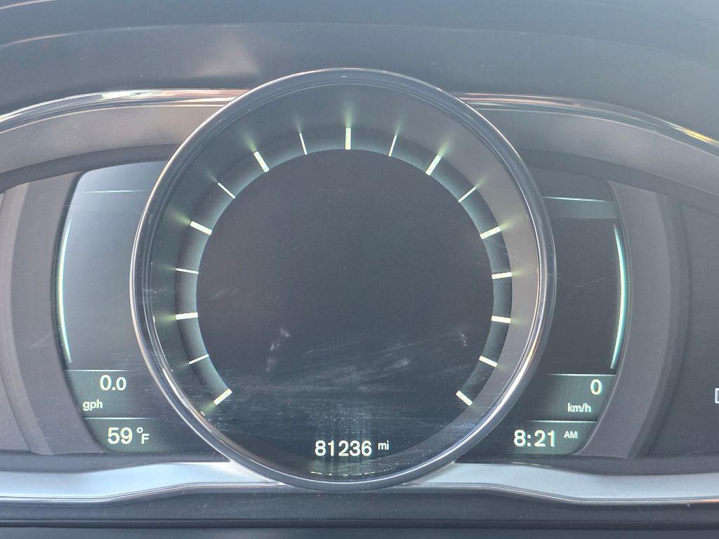 used 2015 Volvo V60 car, priced at $13,500