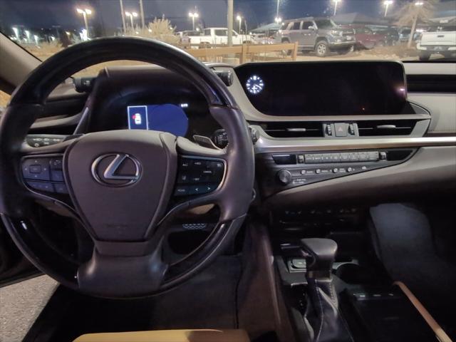 used 2019 Lexus ES 350 car, priced at $32,600