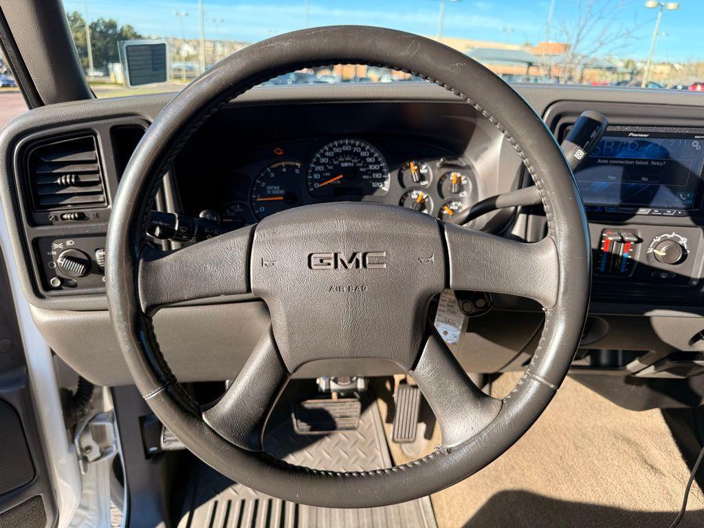 used 2005 GMC Sierra 2500 car, priced at $27,500