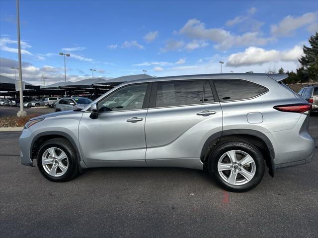 used 2023 Toyota Highlander car, priced at $35,000